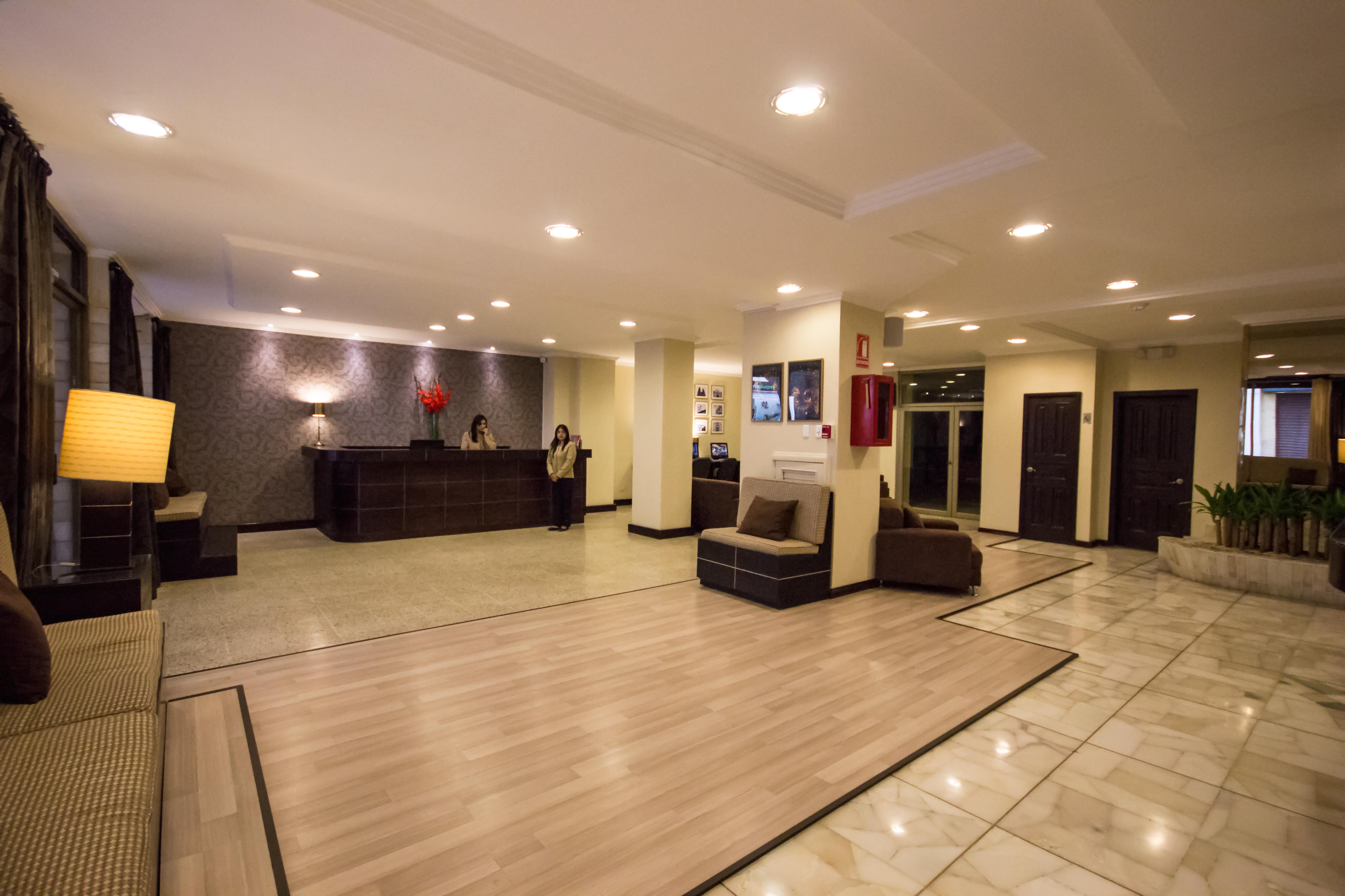 Hotel Presidente Cuenca Kültér fotó