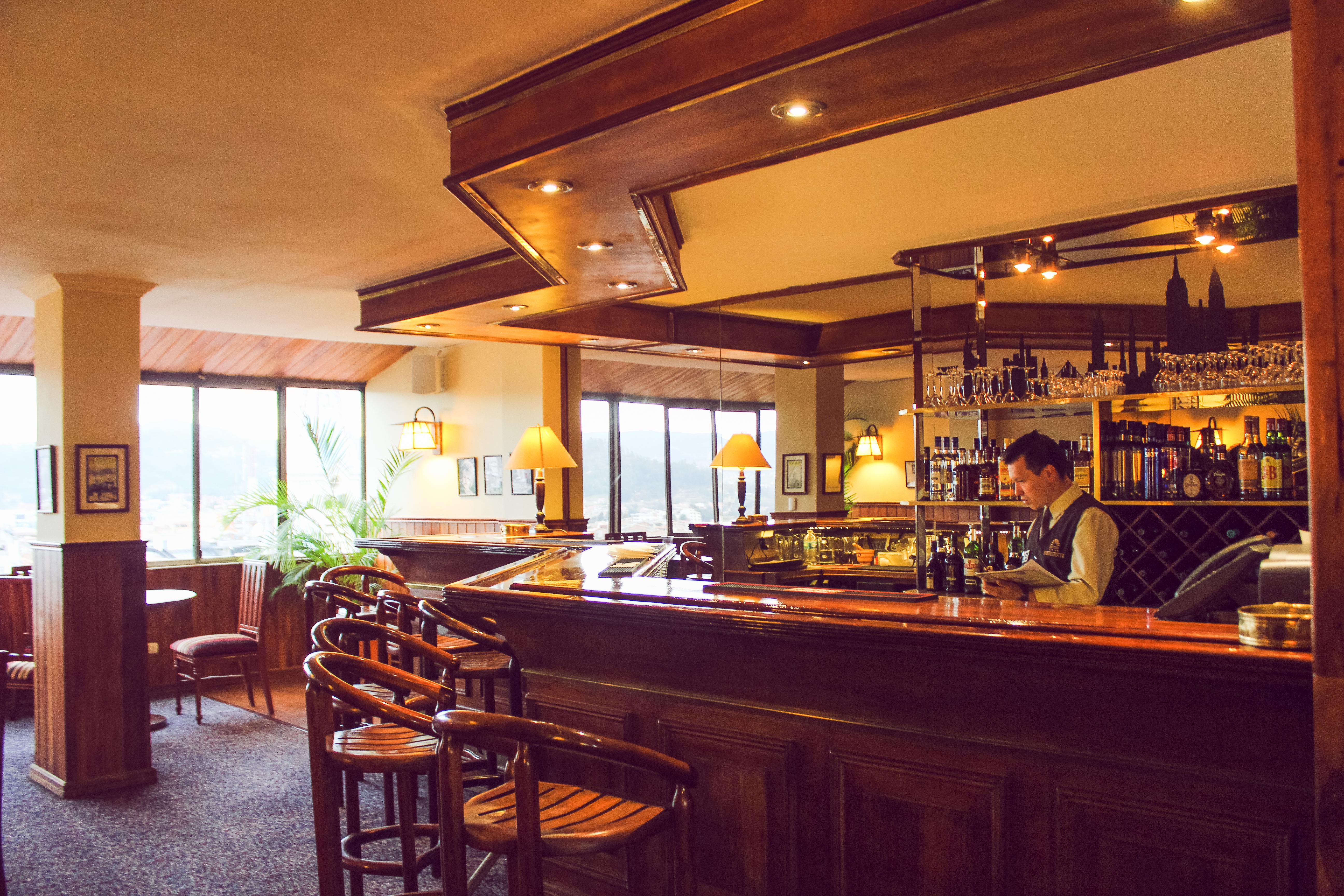 Hotel Presidente Cuenca Kültér fotó
