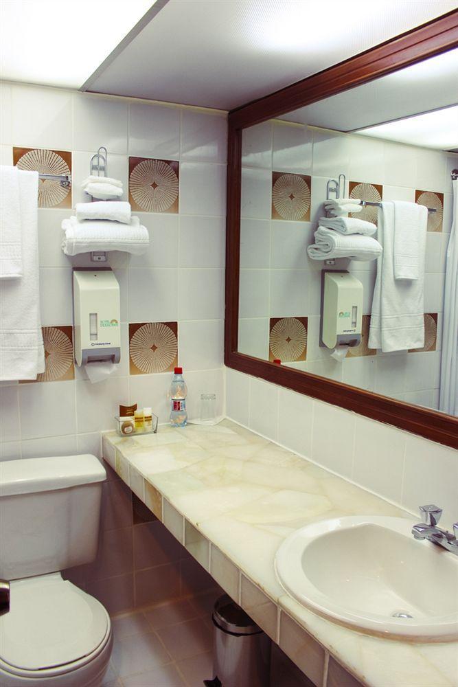 Hotel Presidente Cuenca Kültér fotó