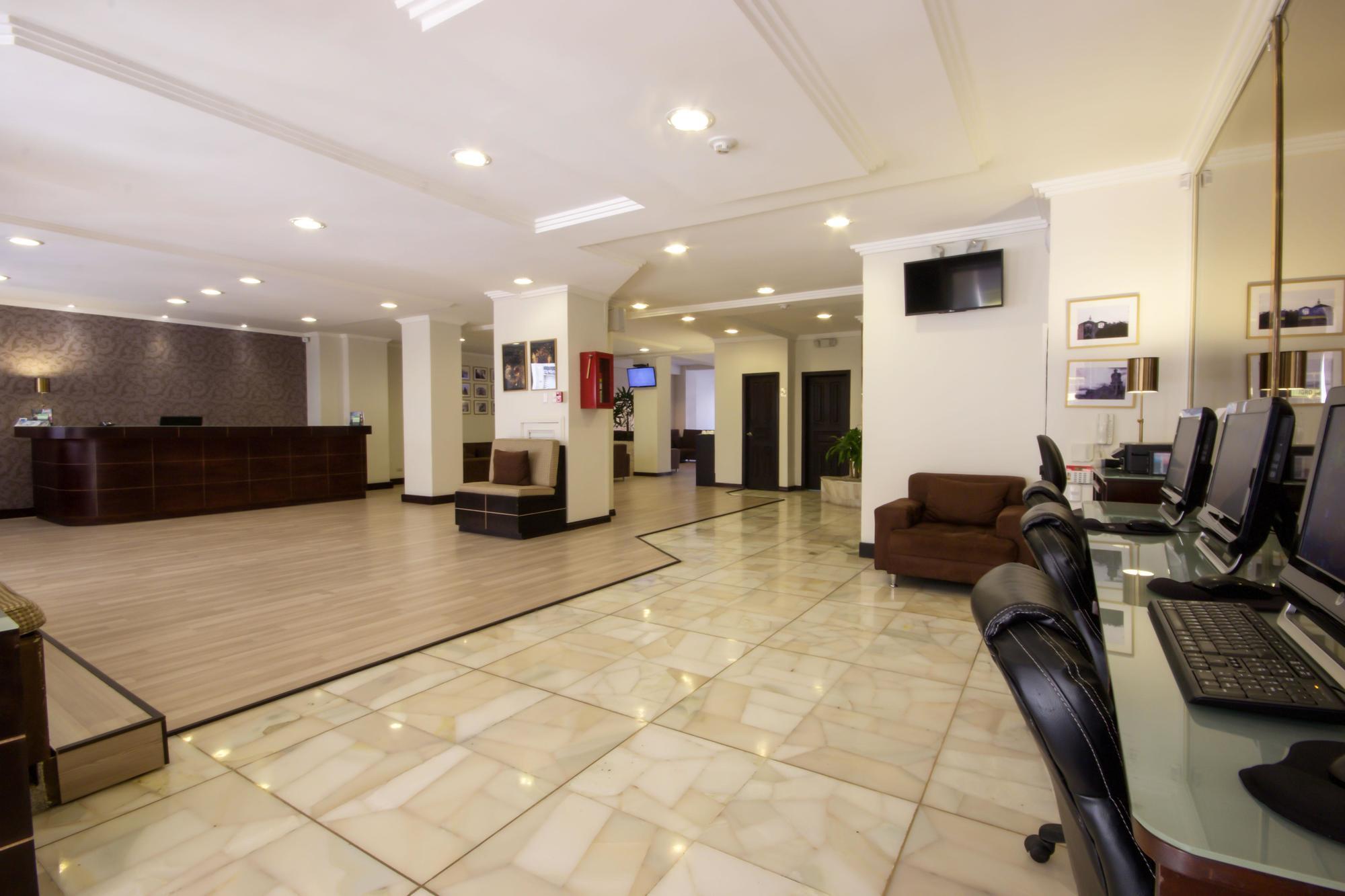 Hotel Presidente Cuenca Kültér fotó