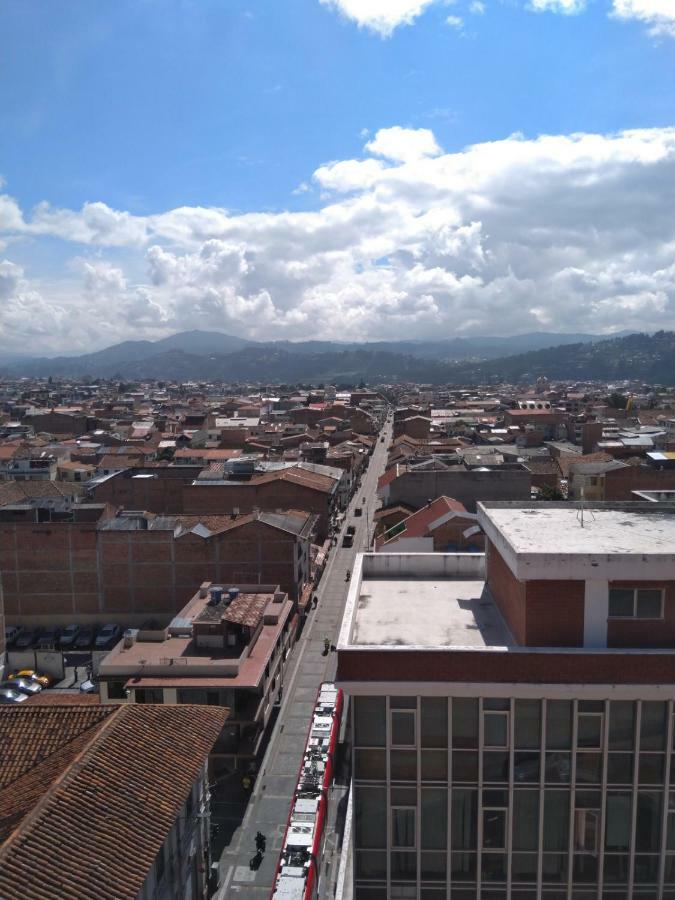 Hotel Presidente Cuenca Kültér fotó